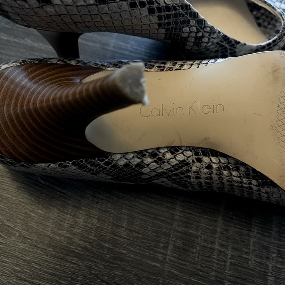 Calvin Klein Faux snake skin heels - Picture 3 of 4